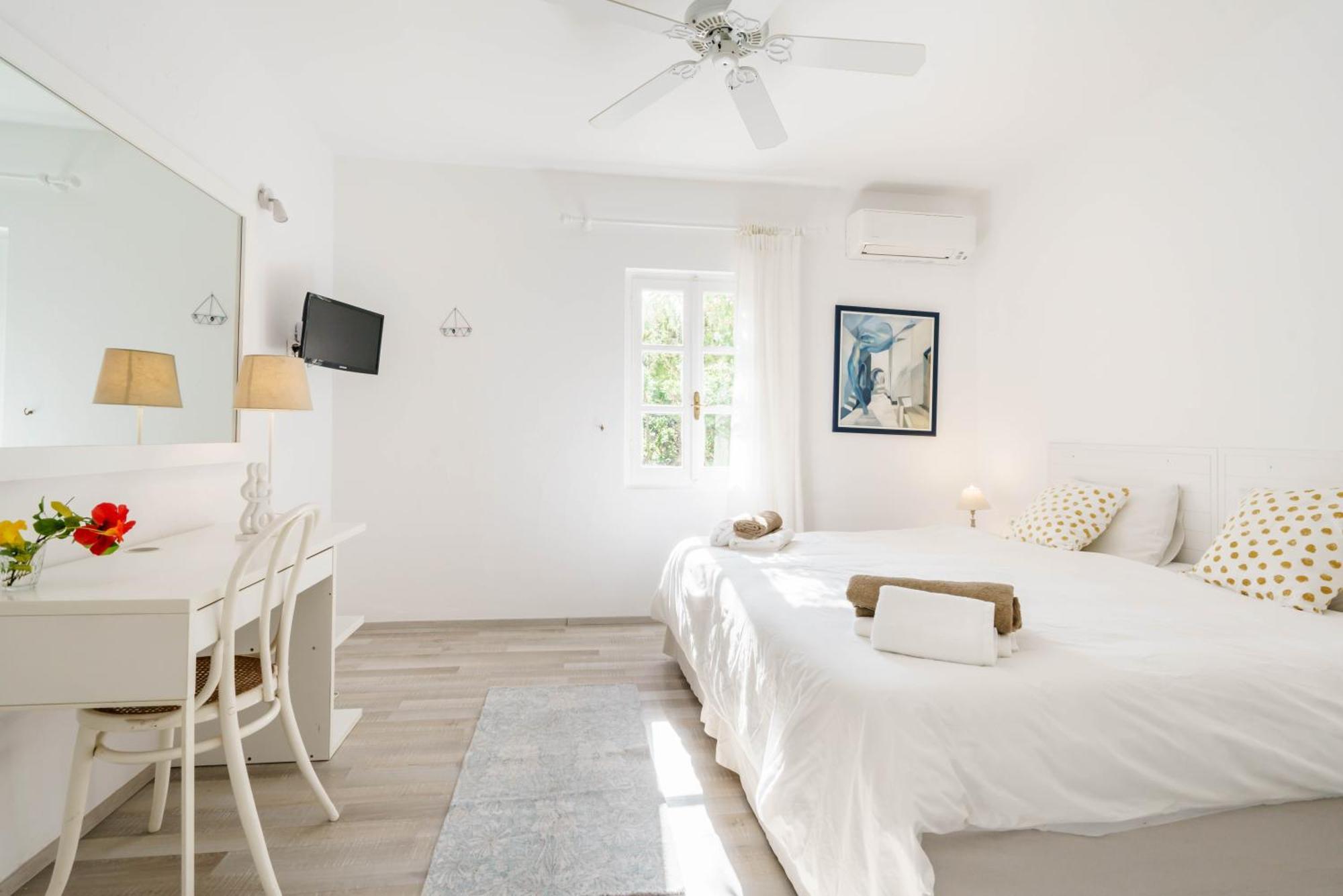 Dominique & Carlos Place Mykonos Town Екстер'єр фото